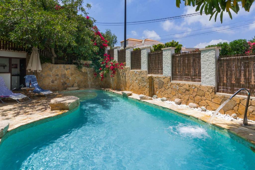 Bright Villa With Salt Water Pool El Campello Exteriör bild
